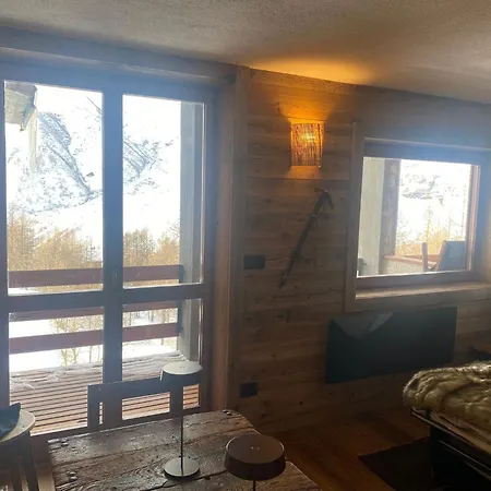 Апартаменти Grandes Mourailles In & Out