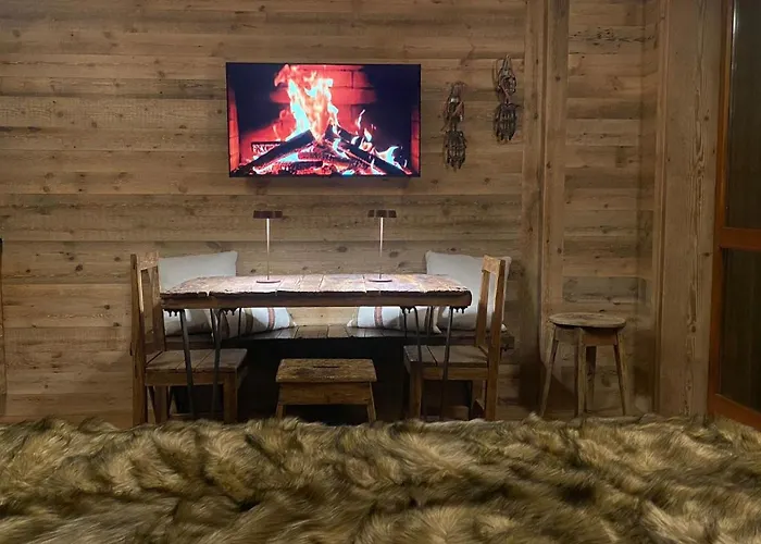 Grandes Mourailles In & Out