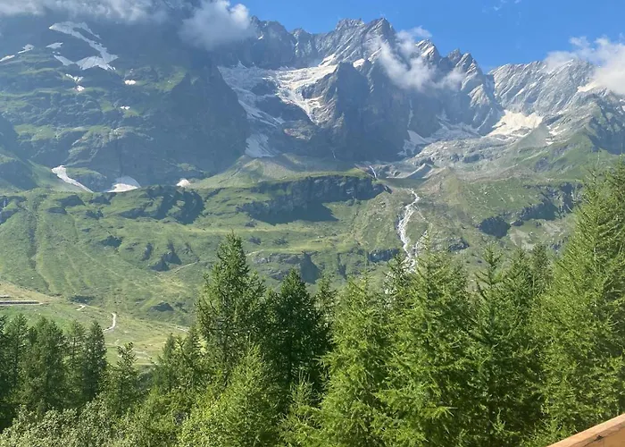 Grandes Mourailles In & Out Брей-Червінія