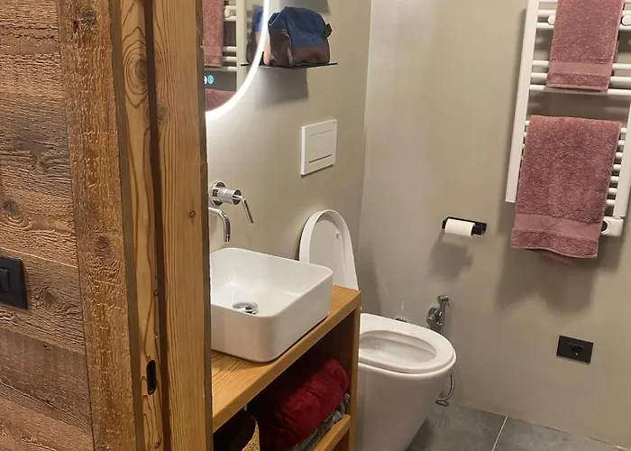 Grandes Mourailles In & Out